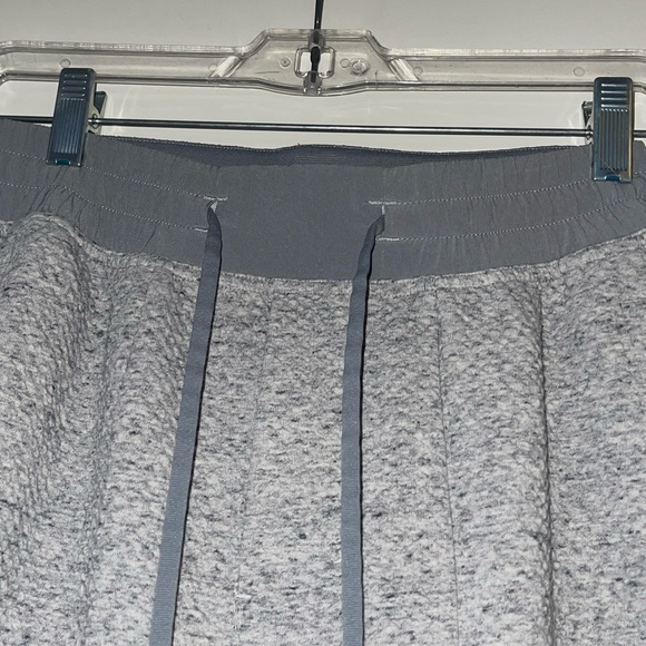 Lululemon “at ease” grey joggers - Picture 5 of 9
